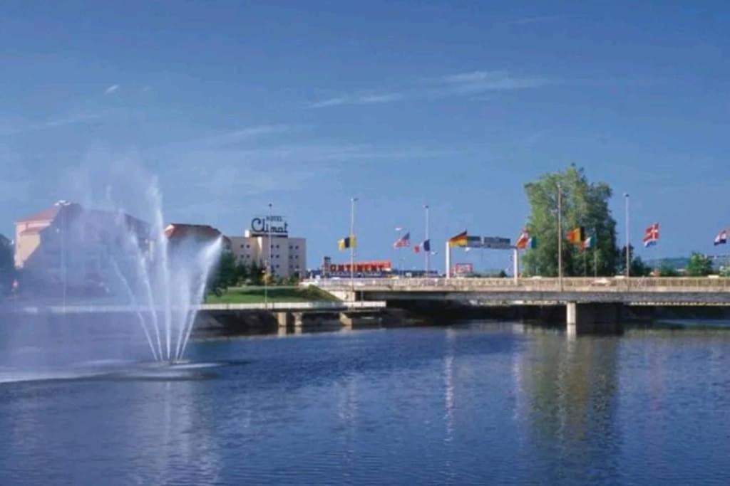 Montluçon Le Central A - Tout Equipe - Centre-Ville Gare מראה חיצוני תמונה